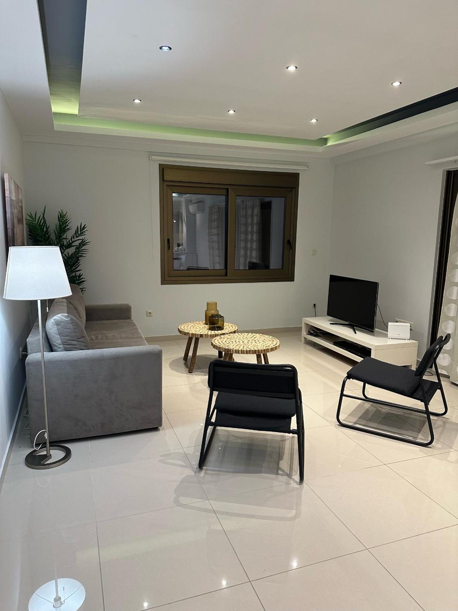 Amazing Holiday Apt With Ocean Views เอเธนส์ ภายนอก รูปภาพ